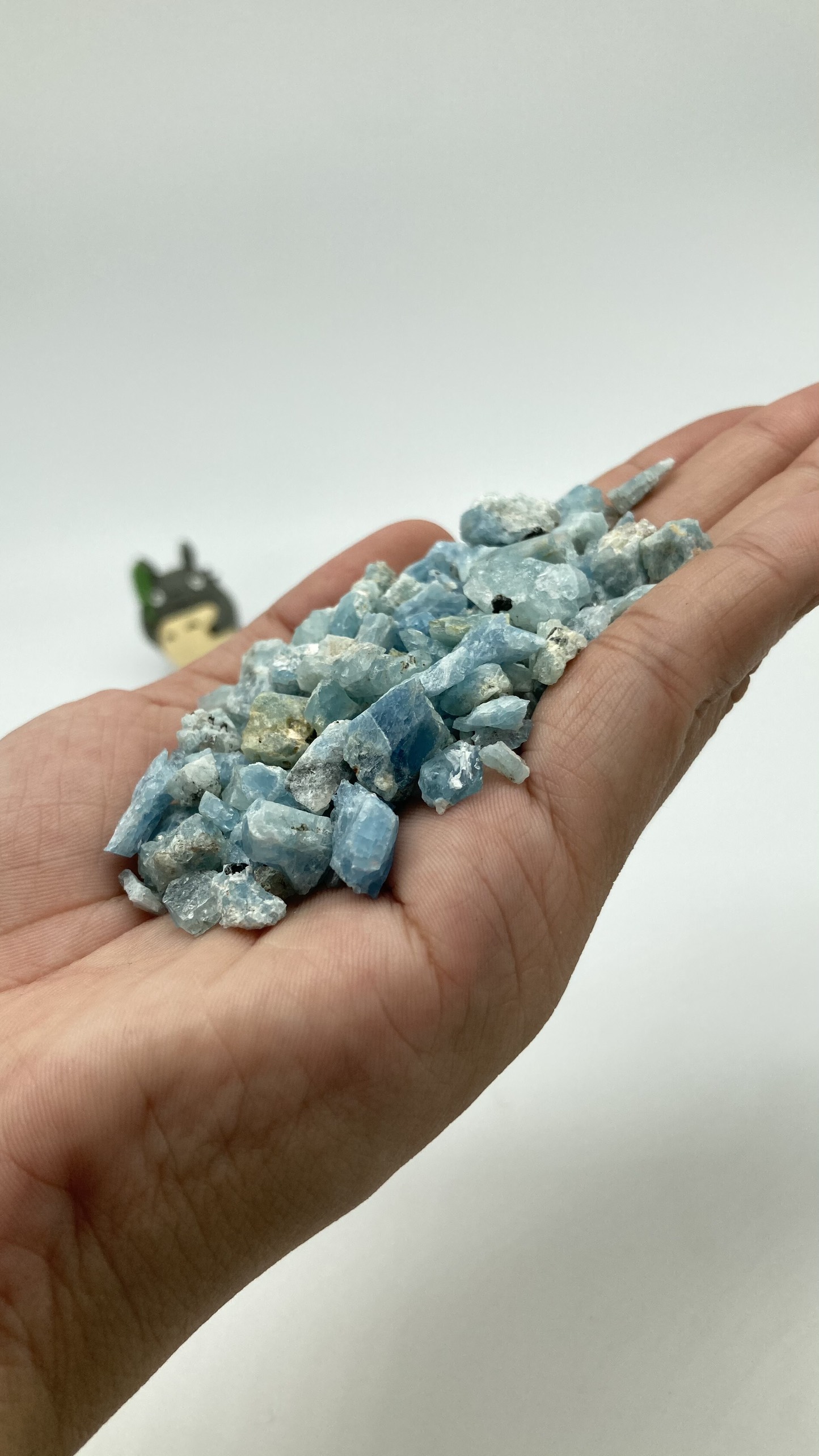 Vụn đá Aquamarine Việt Nam (có bán lẻ theo viên)-AQUAMARINE VIETNAM-CRUSHED