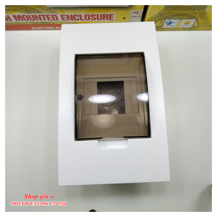 Tủ điện LiOA đế nhựa chứa 2- 4 Aptomat Chính hãng