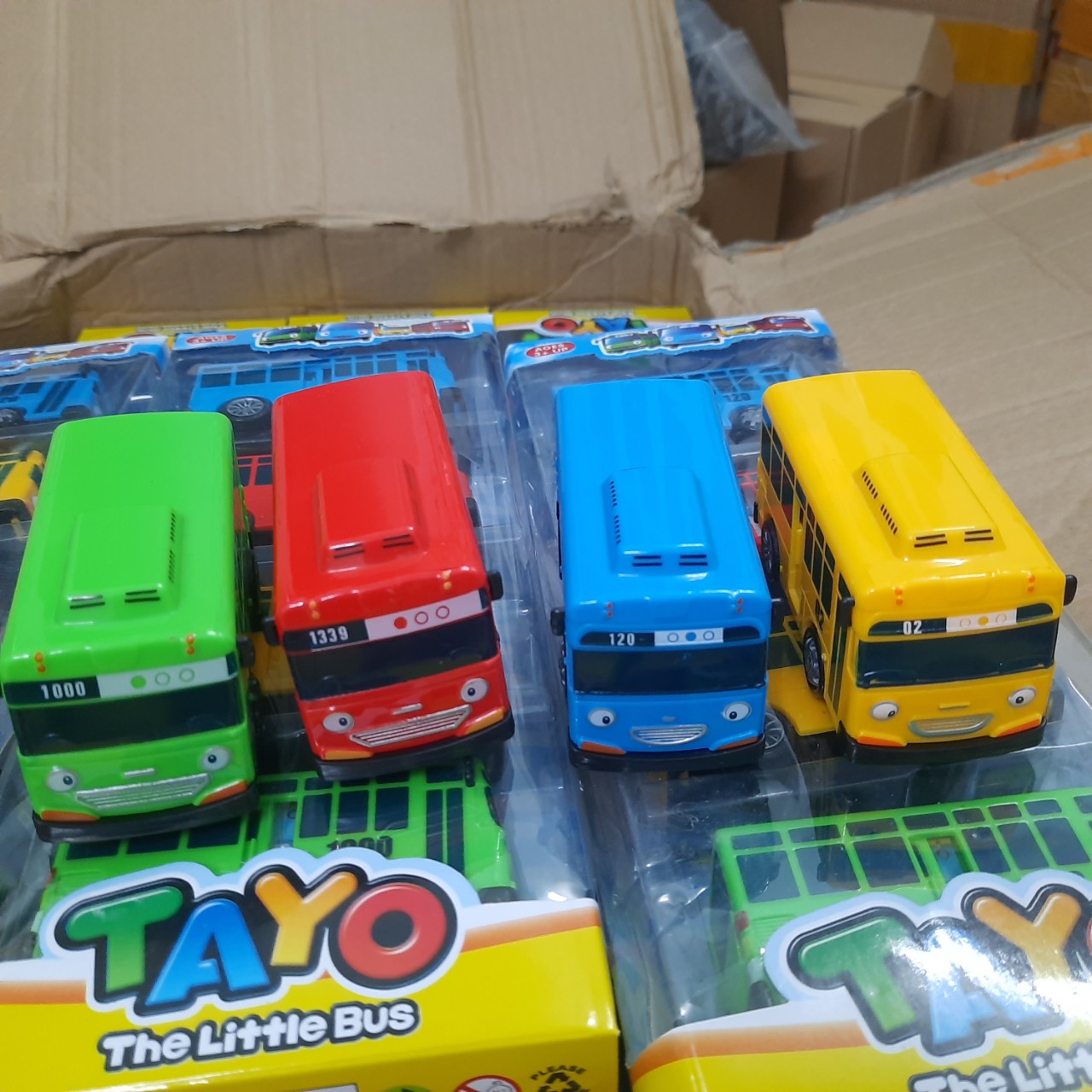 Bộ 4 xe Bus Tayo gồm 4 màu khác nhau Đồ chơi trẻ em