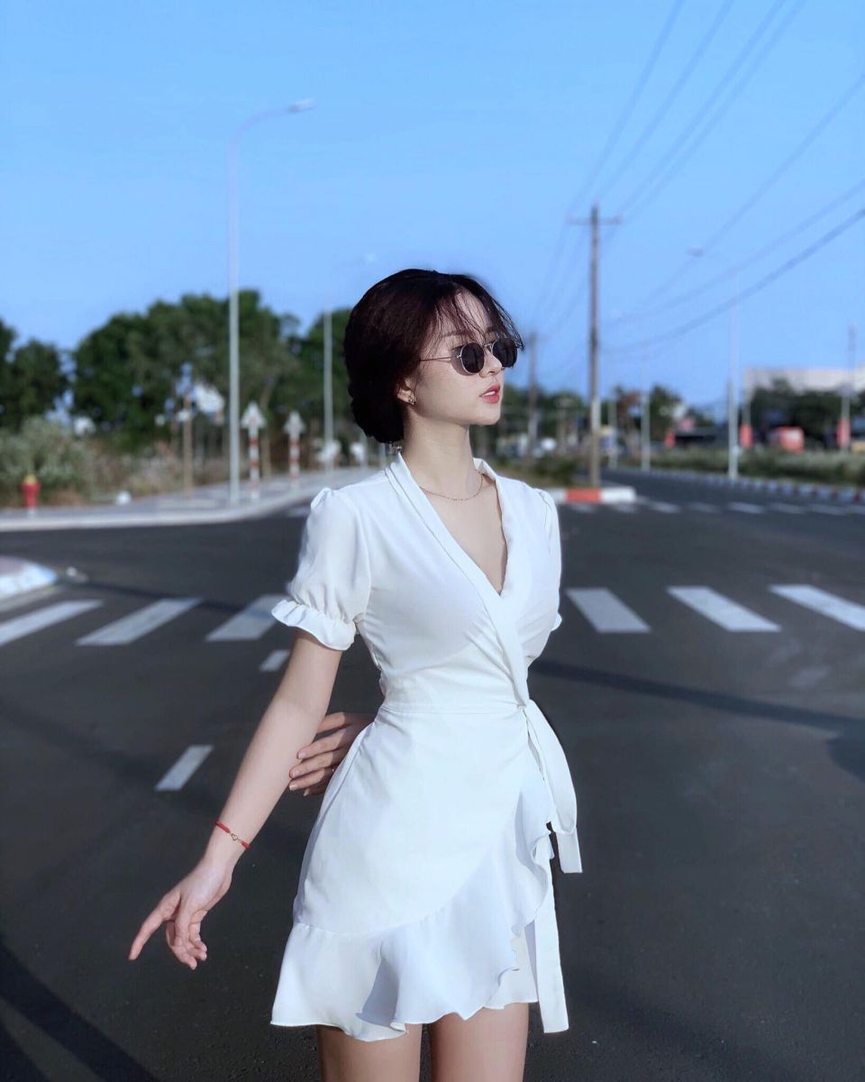 JUMPSUIT DẠNG VÁY NHÚN BÈO