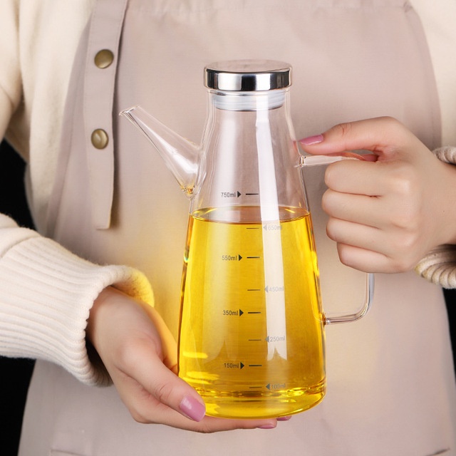 Bình đựng dầu ăn, nước mắm thủy tinh trong suốt chịu nhiệt chia vạch dung tích 550ml-750ml