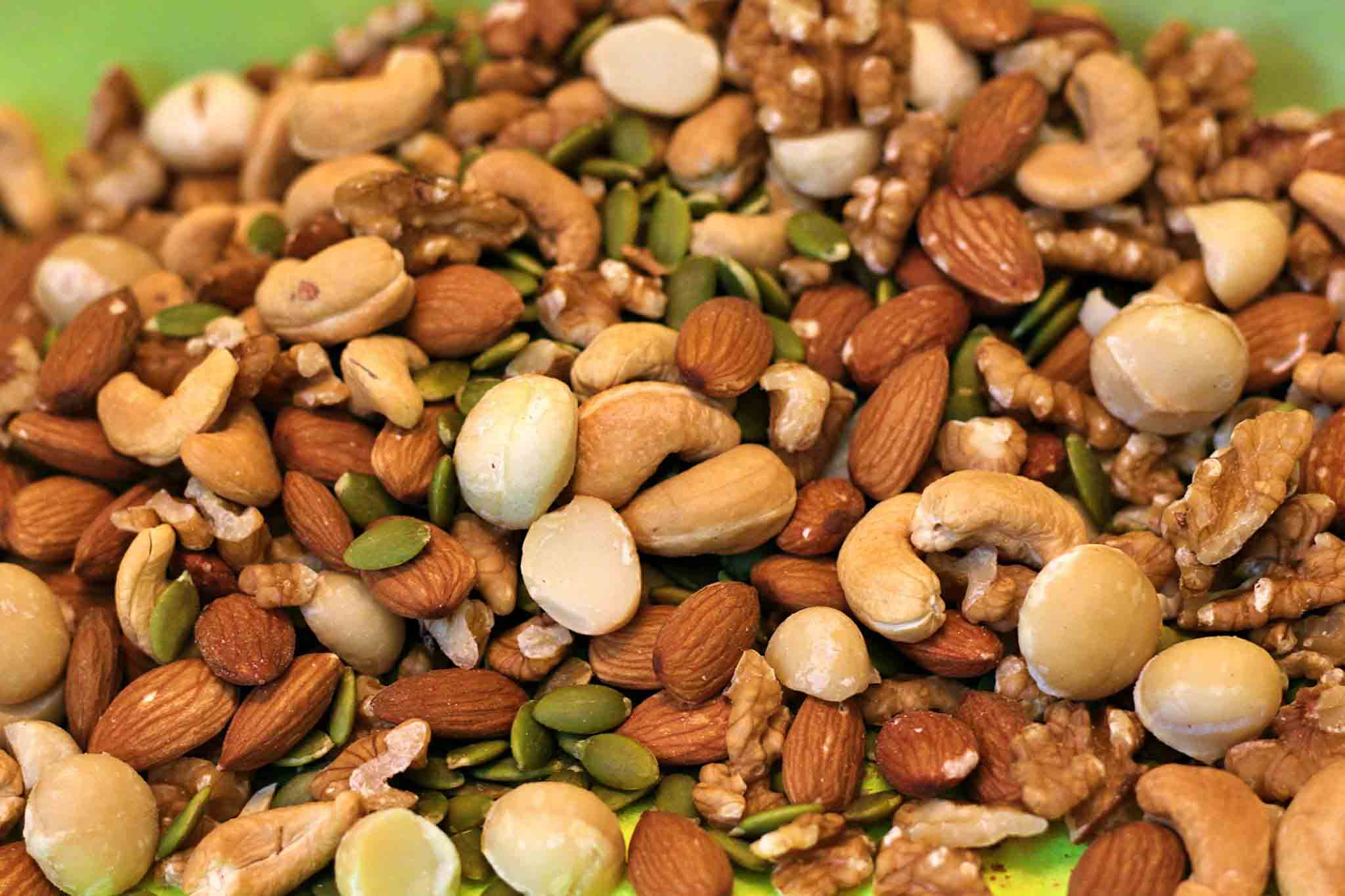 Hạt Mix tổng hợp nhập khẩu gói 1kg