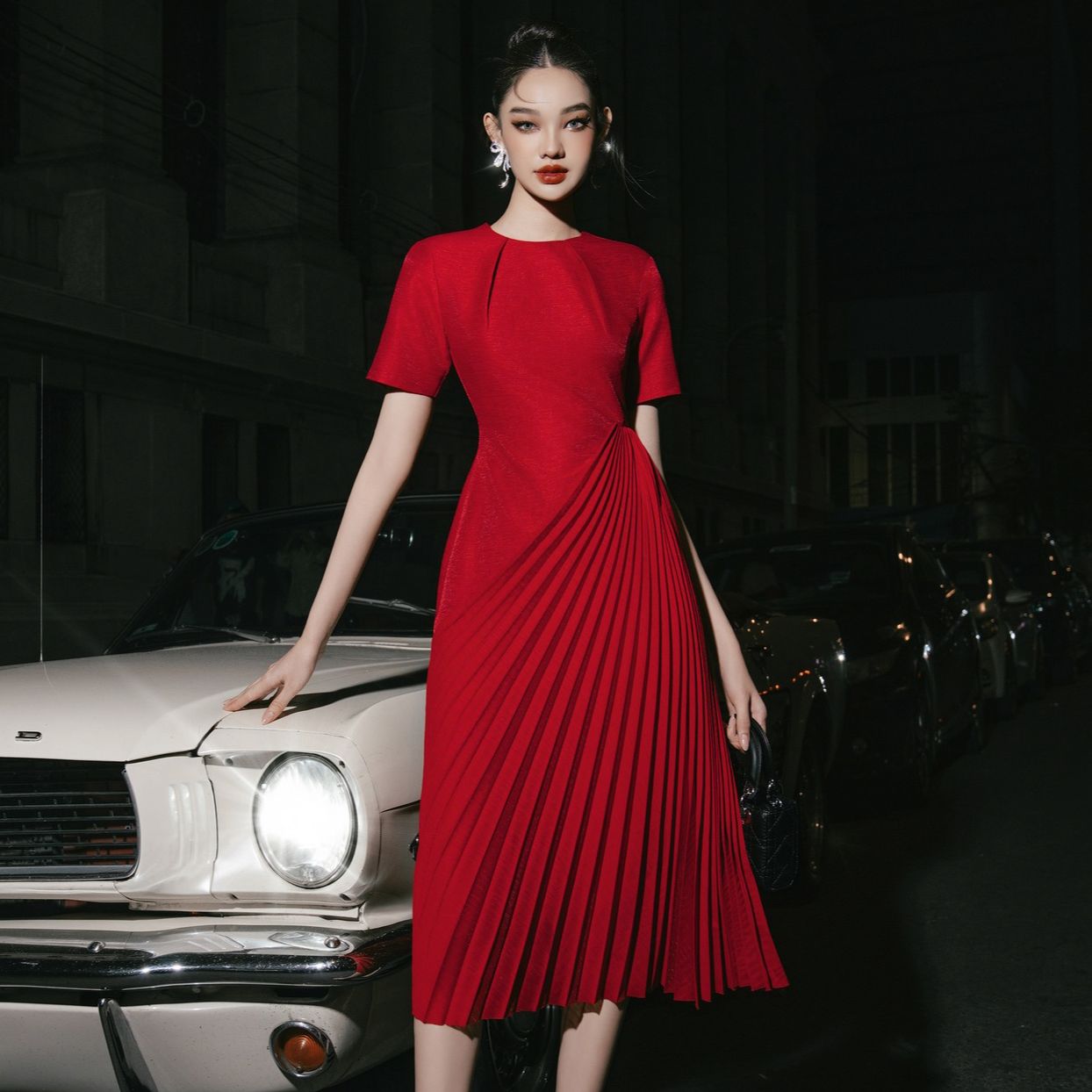 Olv - đầm lea red dress
