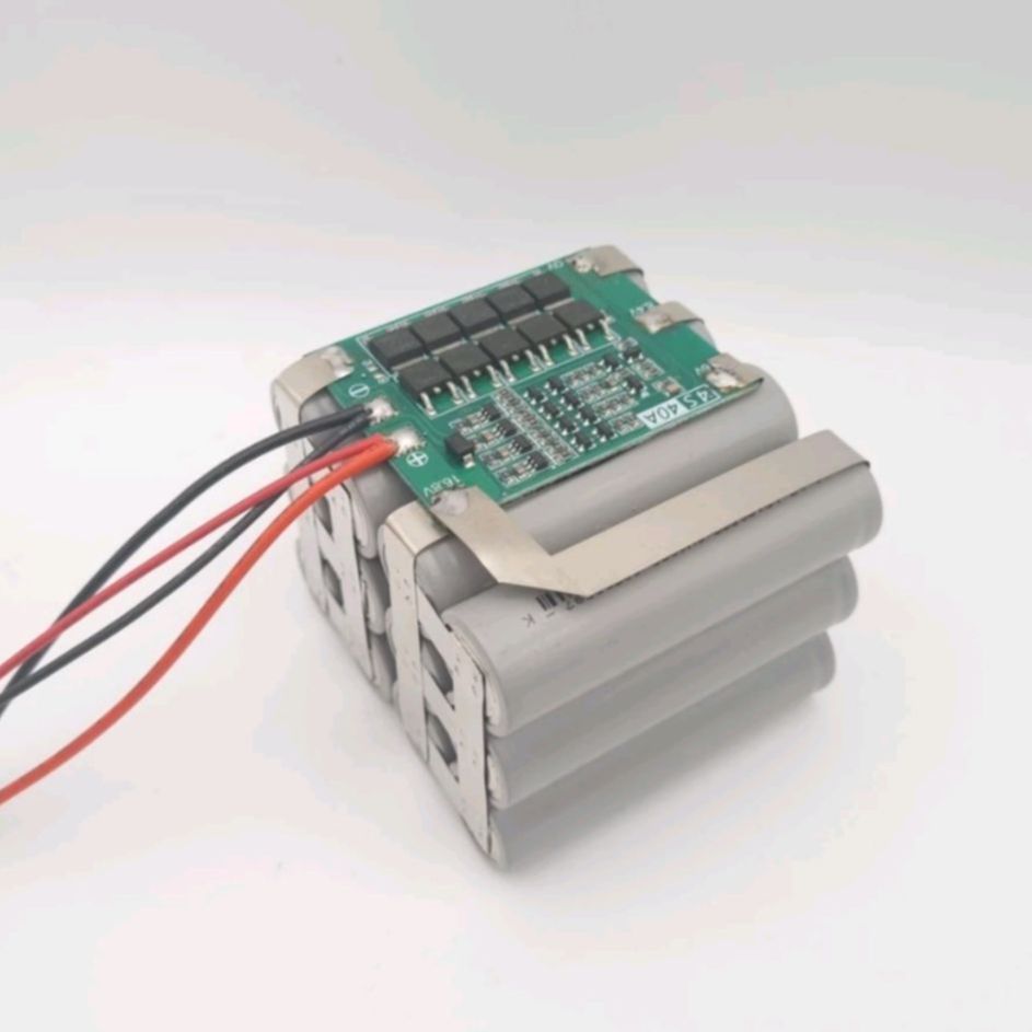 Khối pin 4s 14.4v - 16.8v. Đóng từ pin lithium 18650 lishen xám mới có mạch bảo vệ 4s xả cao 40a - Limo