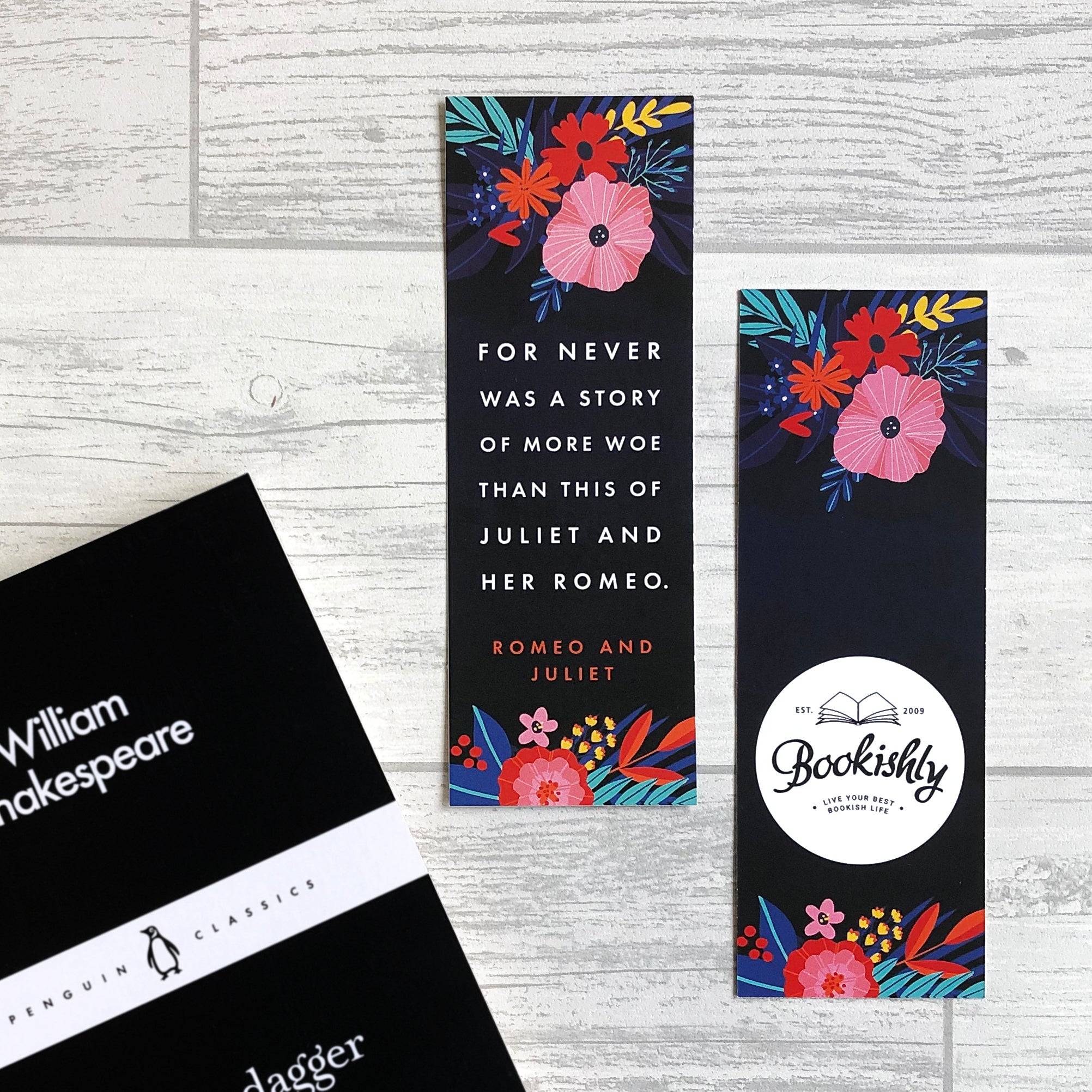 Bookmark kẹp sách quà tặng dành tới khách yêu