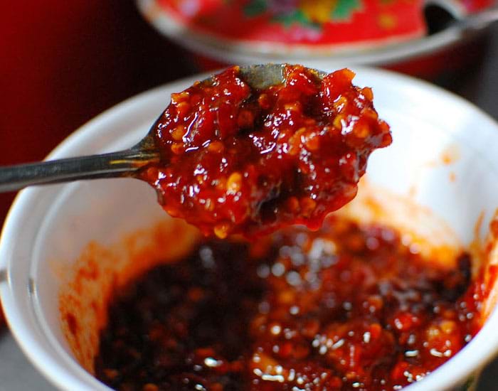 Cách làm ớt xào, ớt sa tế cay, thơm nồng để ăn hoặc ướp gia vị