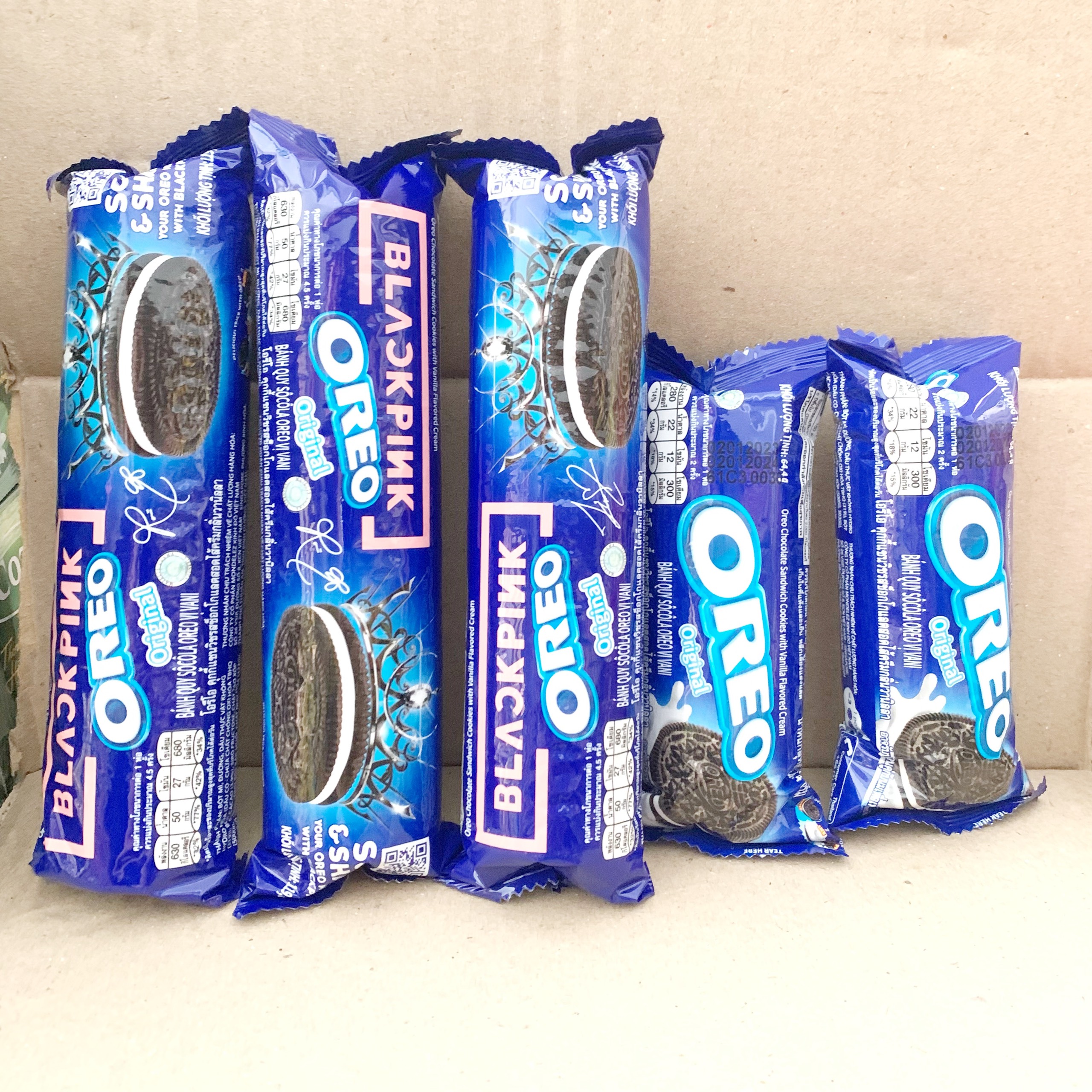 Bánh quy oreo kem vani - socola thỏi 66.5g/133g