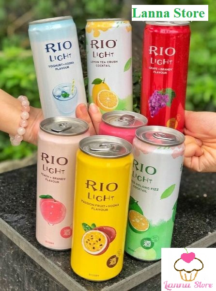 Nước trái cây hoa quả cocktail Rio Light Lon 330ml - HongKong