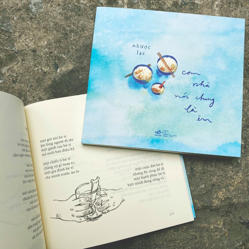 Sách - Cơm Nhà Nói Chung Là Êm