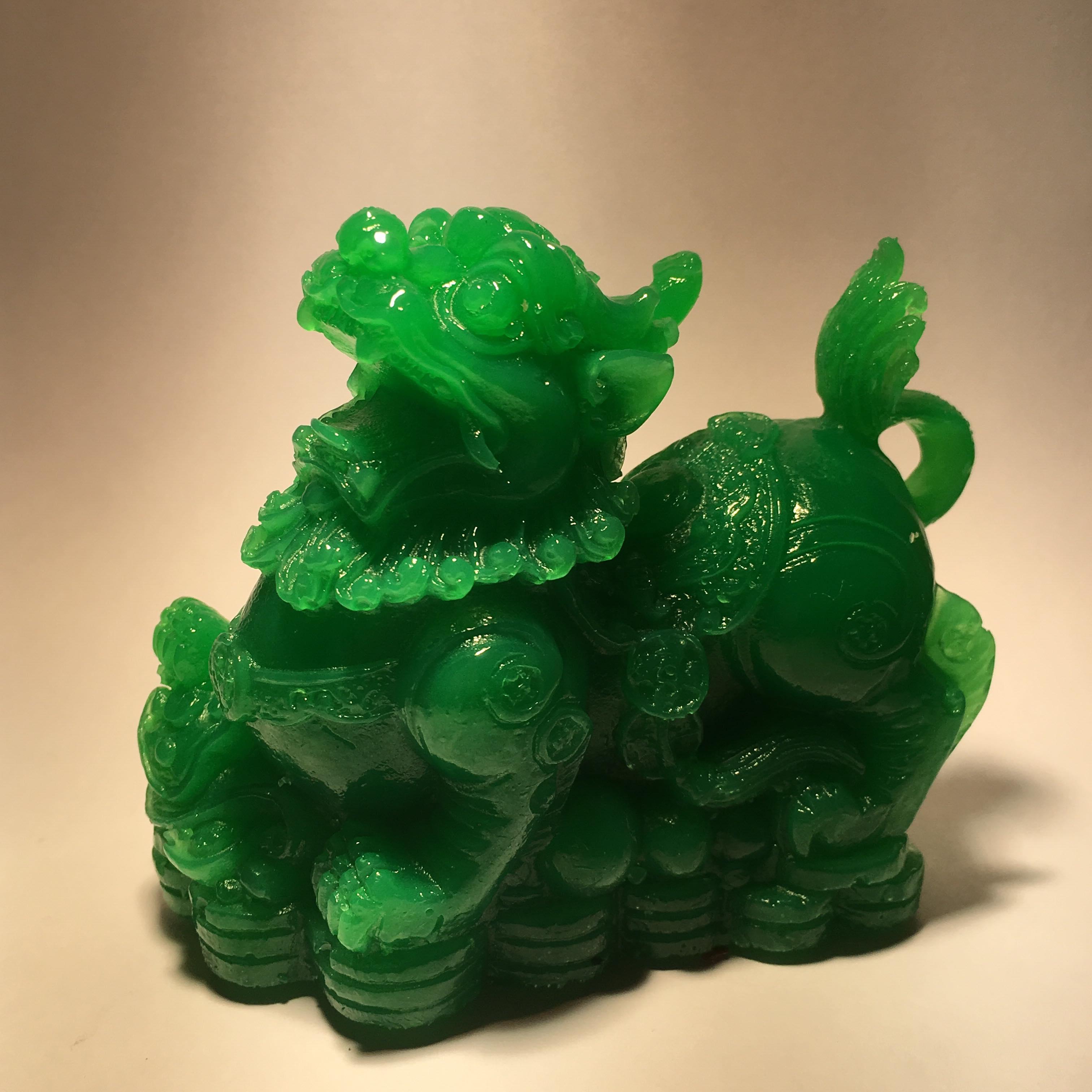 Tượng tỳ hưu màu xanh lá hợp phong thủy