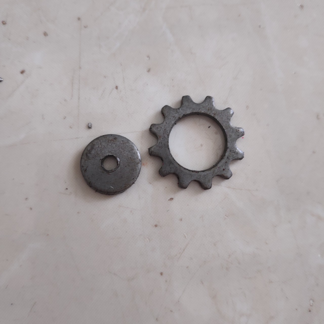 FREESHIP MAX-CAM KẾT GIÁ TỐT-Bộ răng chế xiên nướng/Nhông dập/nhông đột/nhông đề chế xiên nướng