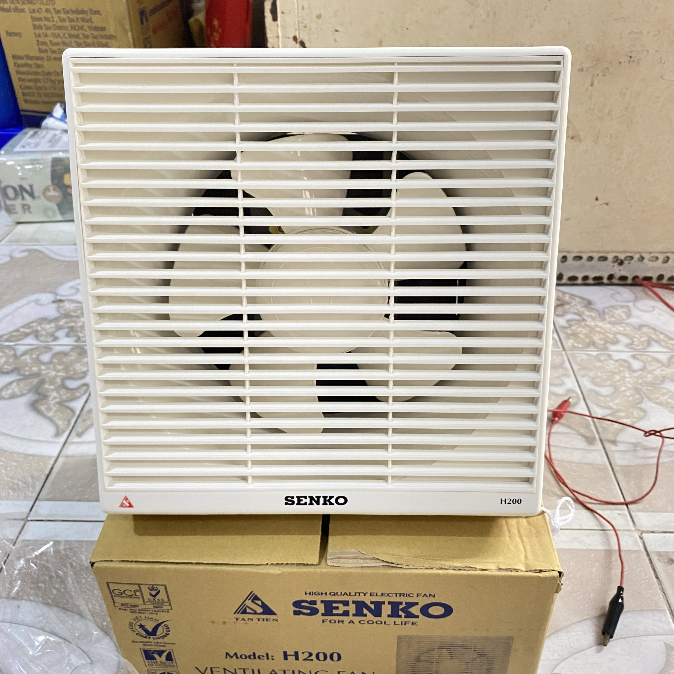 Senko - quạt hút âm tường h200 senko khoét lổ 250mm