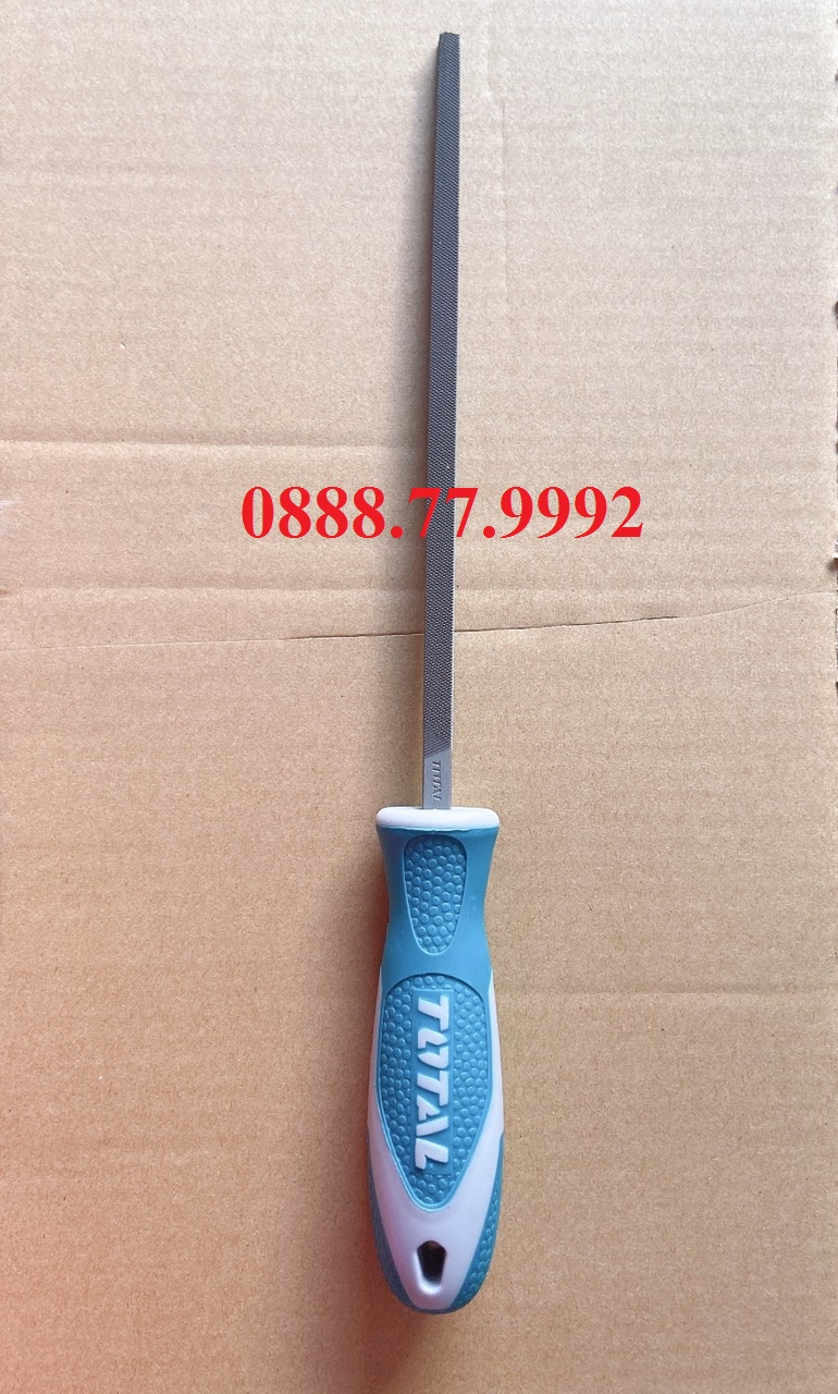 Giũa sắt hình vuông total tht91886