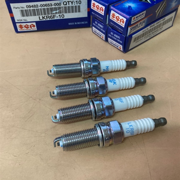 Bugi đánh lửa XL7, hiệu Suzuki(09482-00653-000) - #NGK: LKR6F-10 - #Denso: XUH20TTi - #NGK: LKR6D-10E - #Denso: XU20HR9 - #Denso: XUH22TT - #Denso: iXEH22TT (Cái)