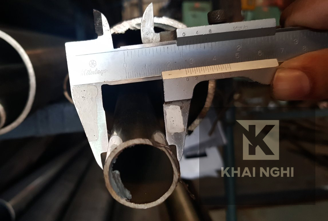 Ống thép Inox 304 không gỉ đường kính phi 26mm dày 1.5mm dài 1000mm