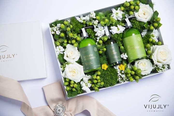 Combo bộ bưởi Vijully 3in1 xịt tóc tinh dầu bưởi, gội bưởi, ủ bưởi kèm hộp và túi đựng [hàng cty chính hãng]