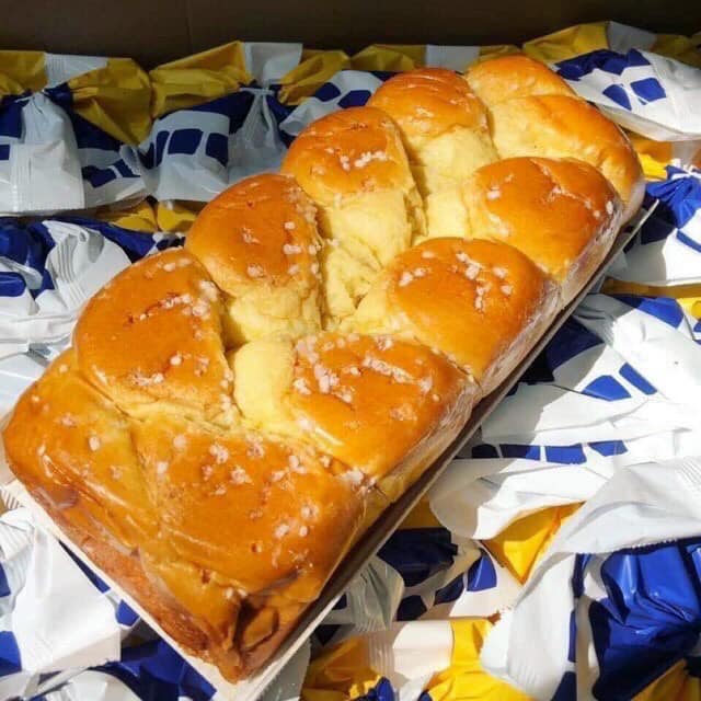 Combo 3 Bánh mì hoa Cúc Harry's Pháp ổ lớn 500 gram (Date mới hàng tuần)