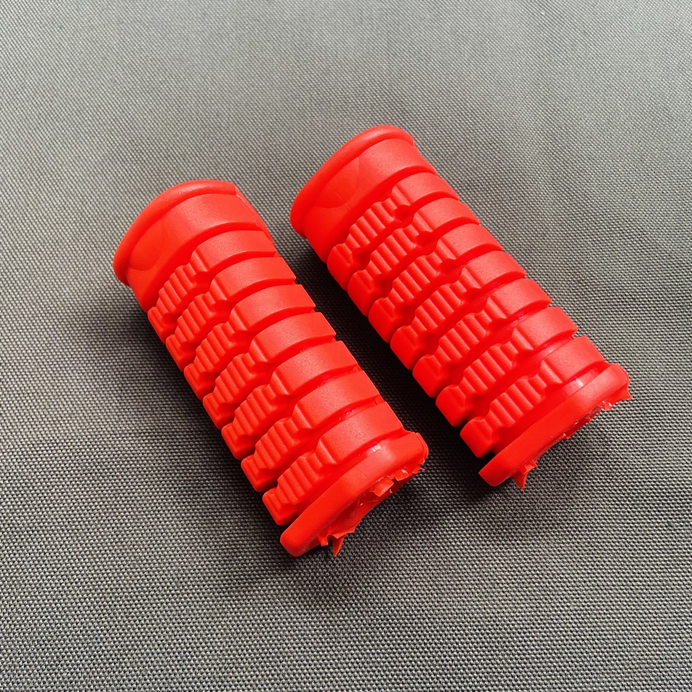 [ĐỘ MÀU] Cặp cao su bọc gác chân trước, cao su bọc giò đạp trước các dòng xe HONDA YAMAHA thông dụng hiện nay (màu đỏ)