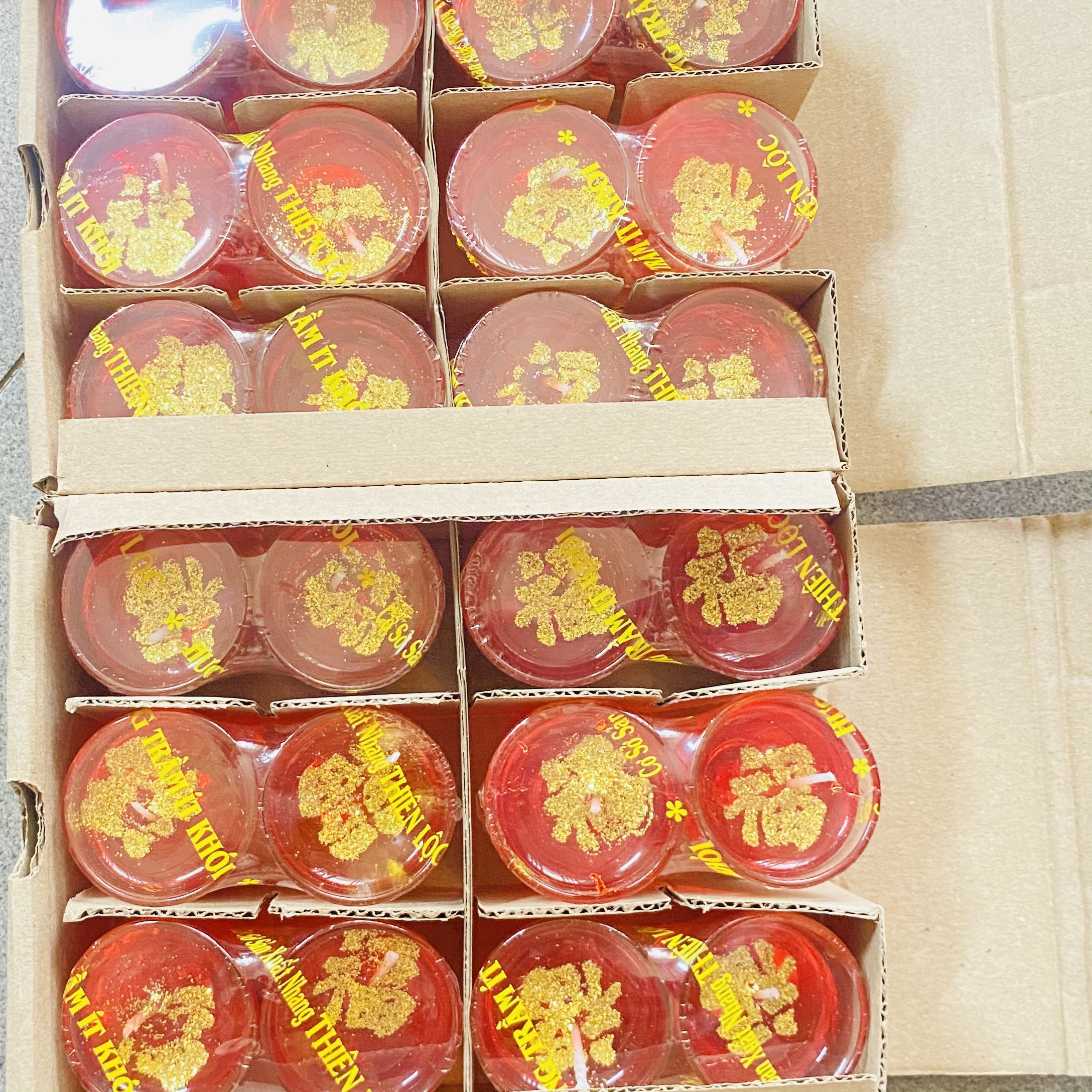 Đèn cầy ly rịu bầu cao 5cm hộp 12 ly nến ly cung hỷ