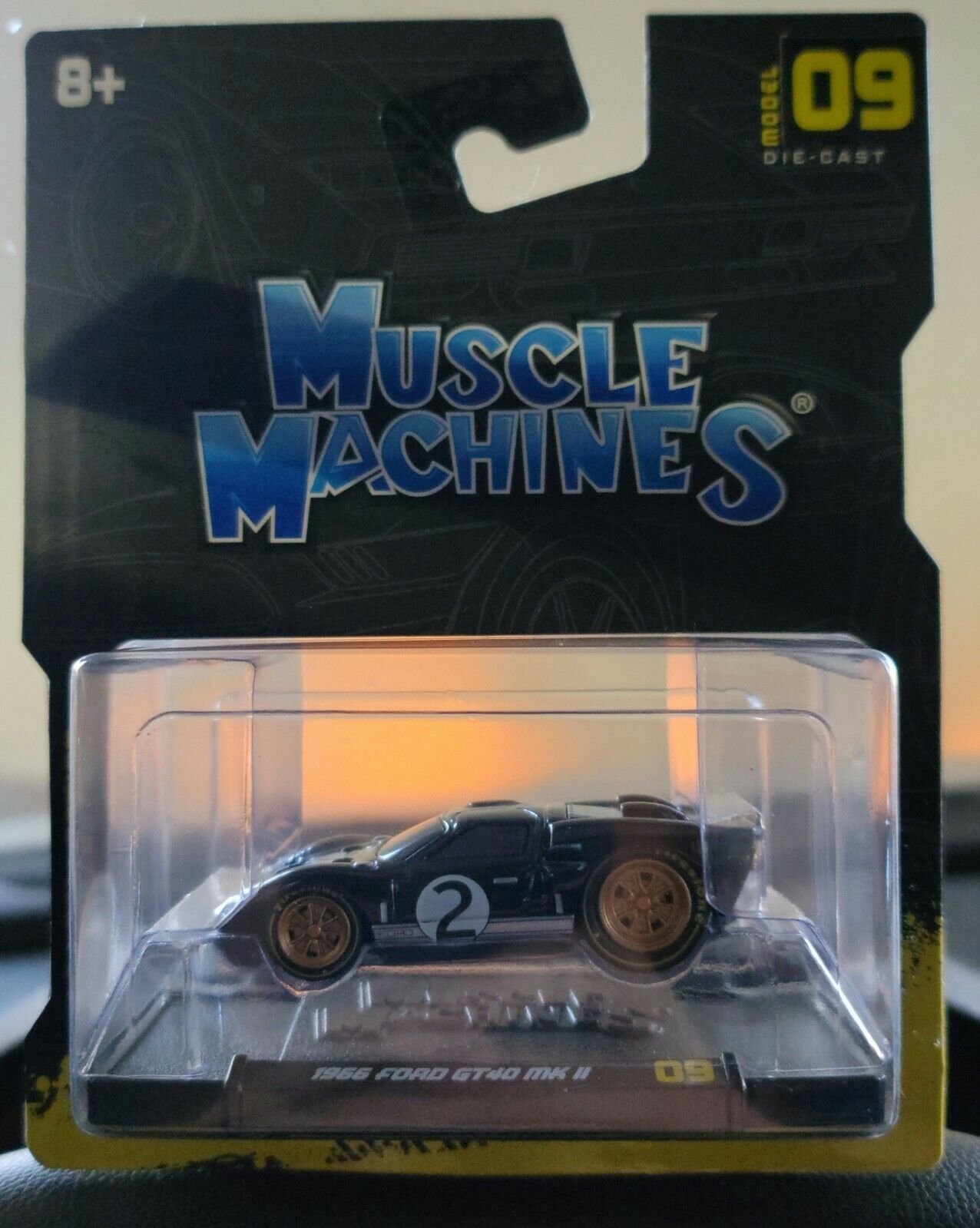 Maisto - muscle machines- 1966 ford gt40 mk ii- exclusive