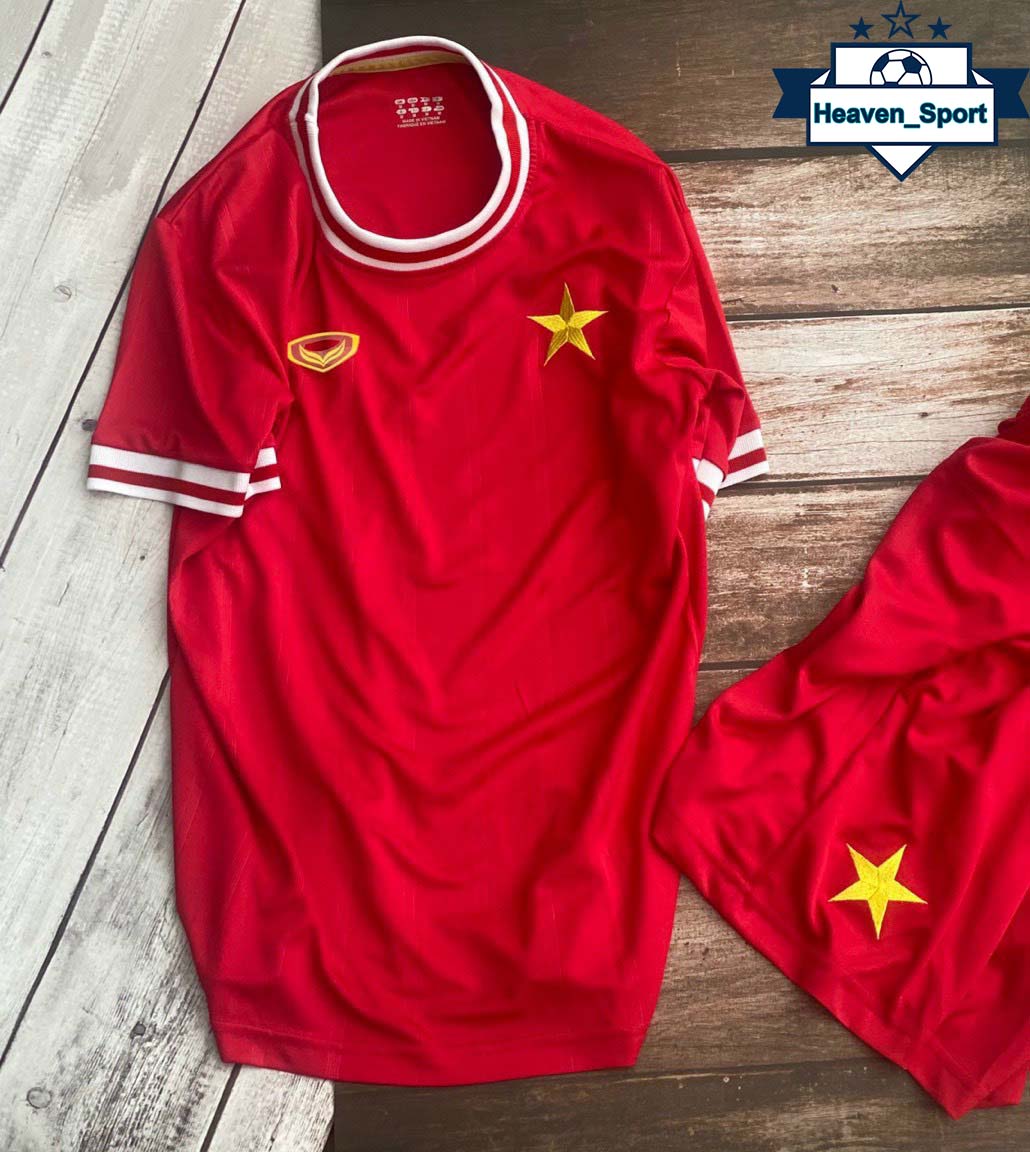 Áo Bóng Đá Đội Tuyển Việt Nam 2021 - Mẫu Cổ Động - Vải Polyester Gai Thái