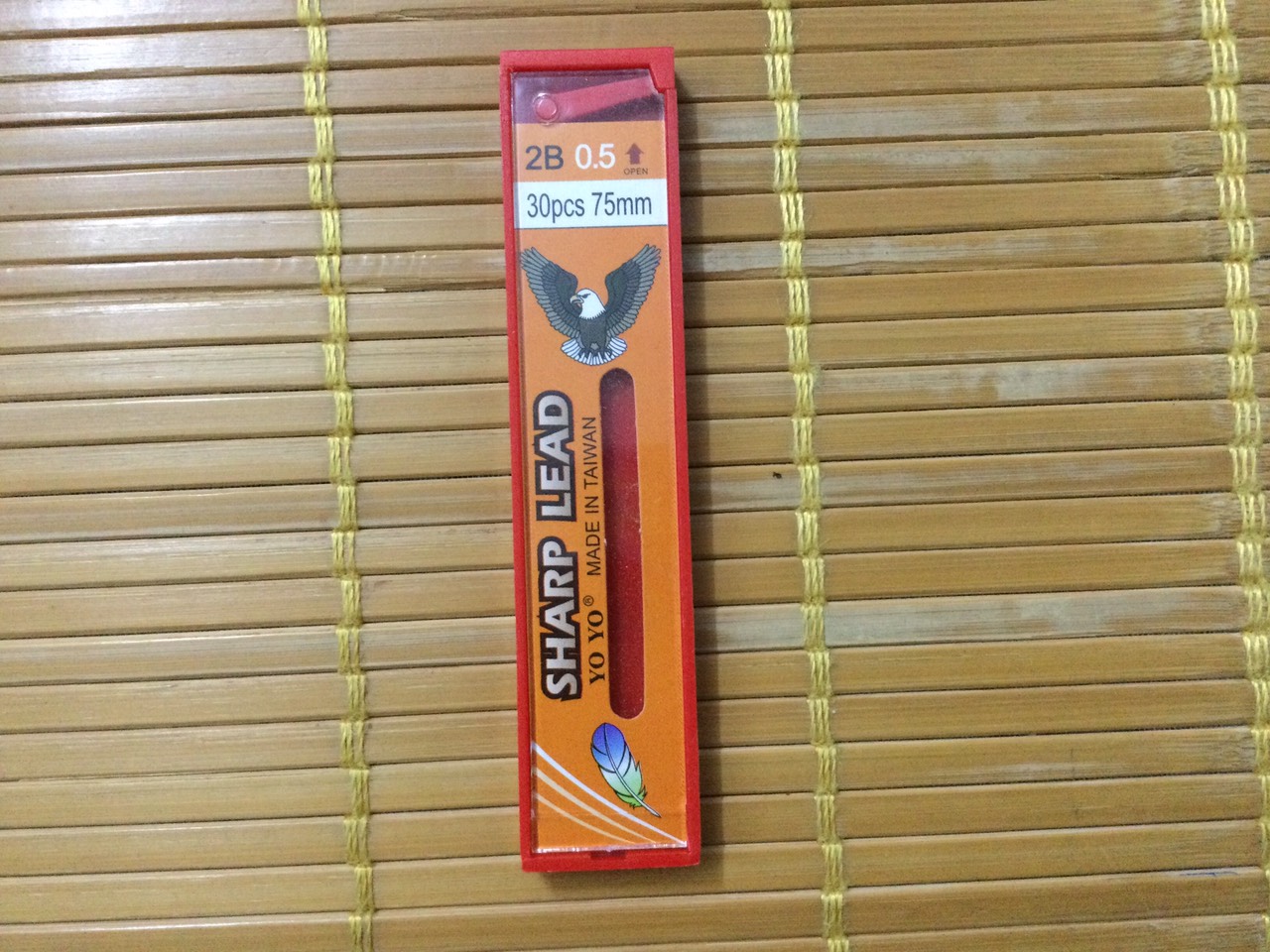 Ruột bút chì vàng 0,5 mm