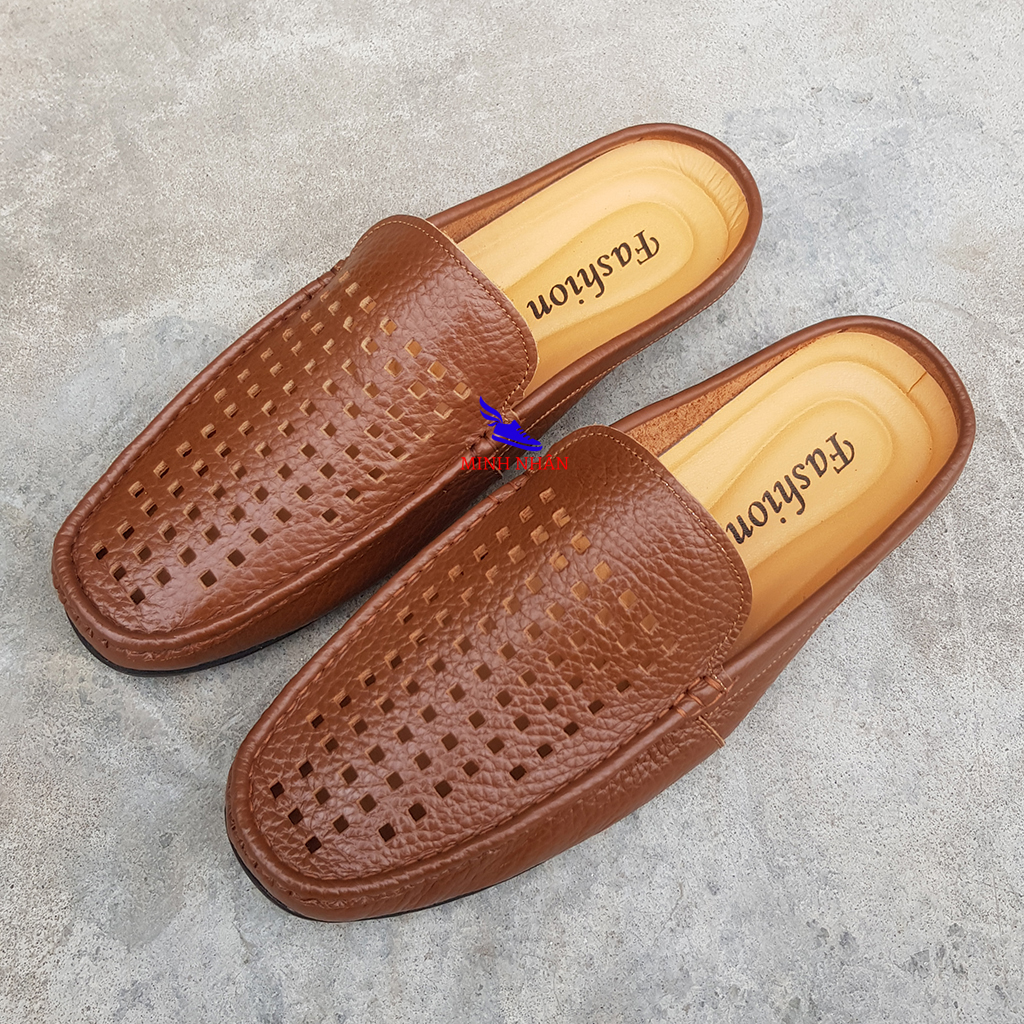  Giày Sục Nam Da Bò Dép SaBo Nam Da bò Dép Nam Bít Mũi có KHÂU ĐẾ Giày rọ nam thoáng mát da bò BẢO HÀNH 1 NĂM Giày mùa hè đục lỗ thoáng khí giày lười nam da bò đục lỗ Men’s Summer Shoes R-8 màu nâu 