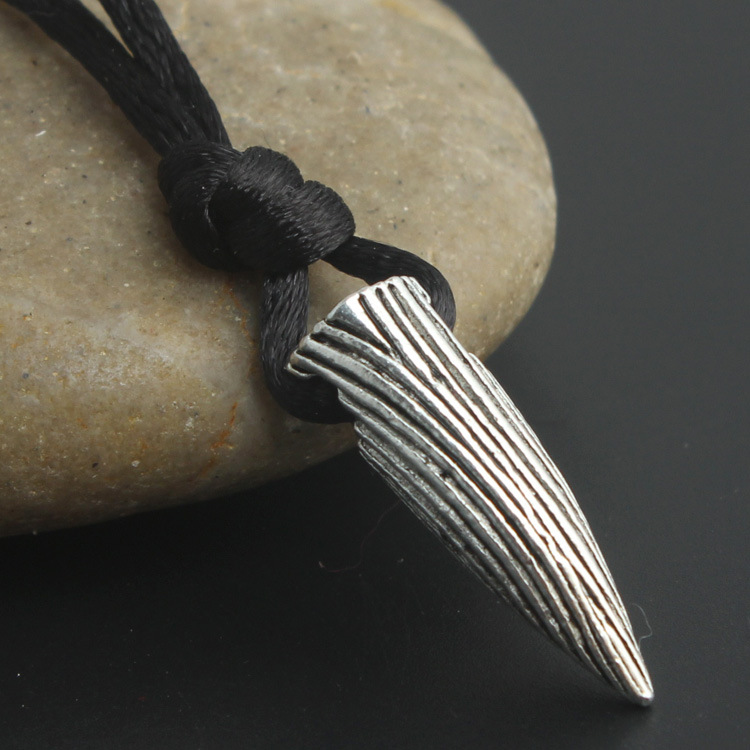 Dây Chuyền Ngô Kinh Chiến Lang