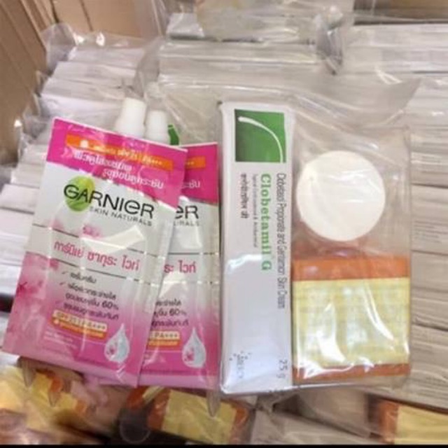 Bộ kem trị nám garnier của thái lan