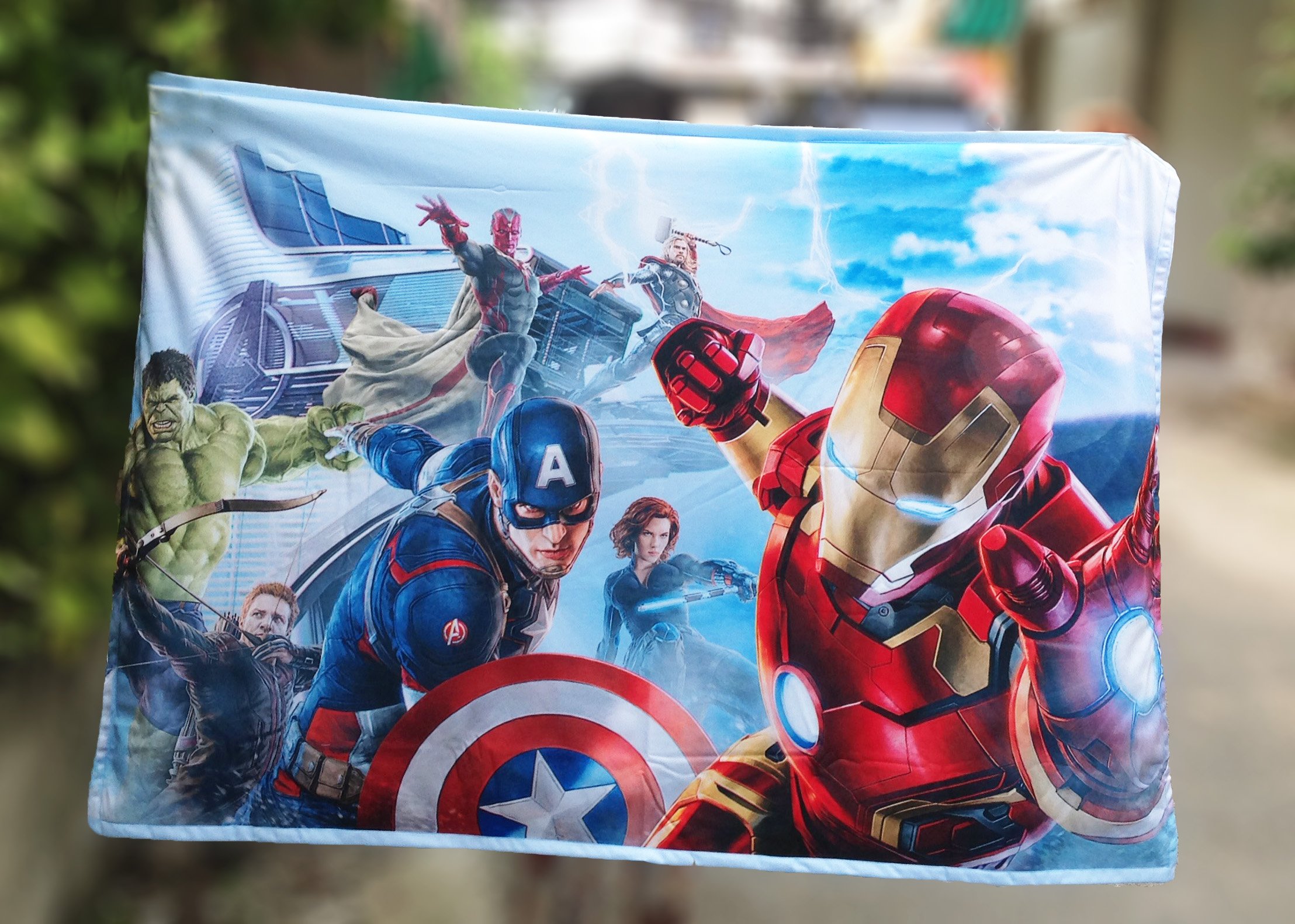 Chăn Người sắt Ironman cho bé