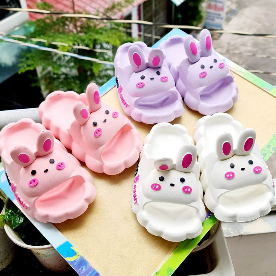 Dép bánh mì - dép tai thỏ dễ thương chất liệu cao su siêu nhẹ