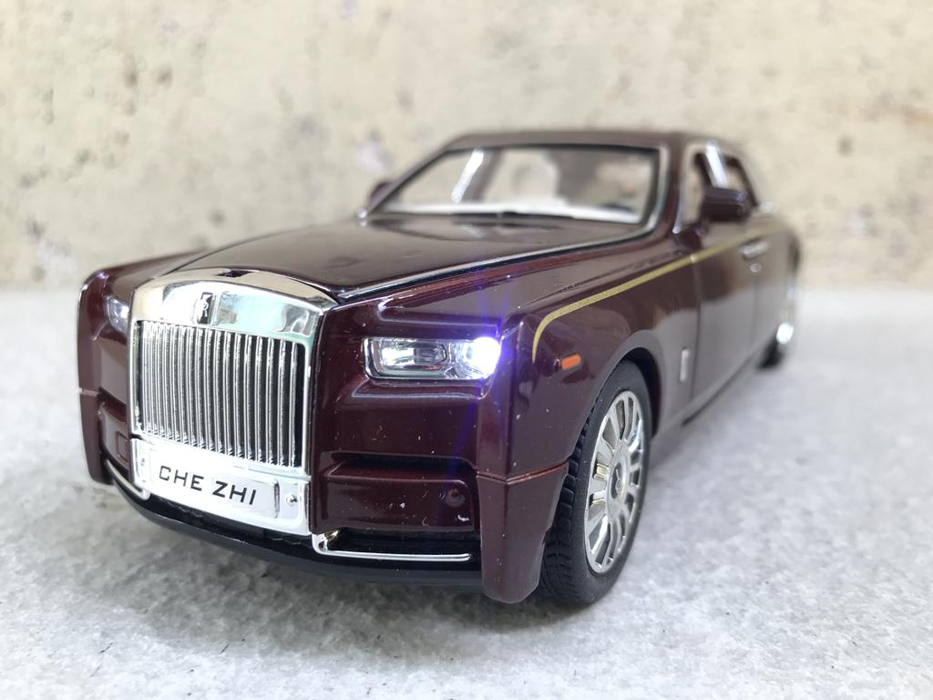[HCM]Mô hình xe ô tô Rolls-Royce Phantom 2020 1:24
