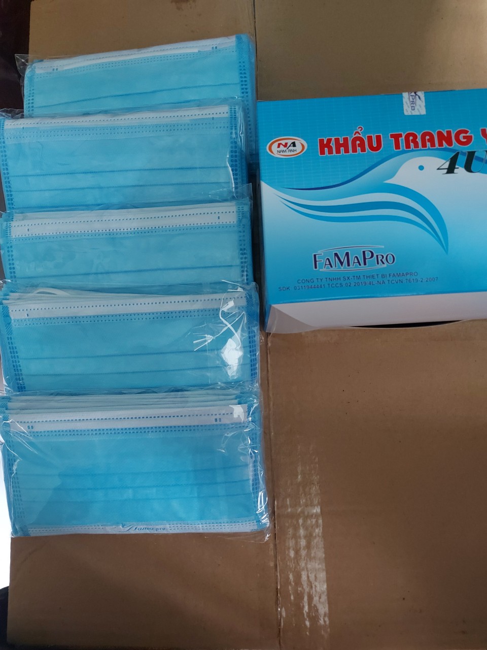 Hộp 50 cái. Khẩu trang kháng khuẩn Nam Anh 4U hàng quá quen thuộc với người SG.