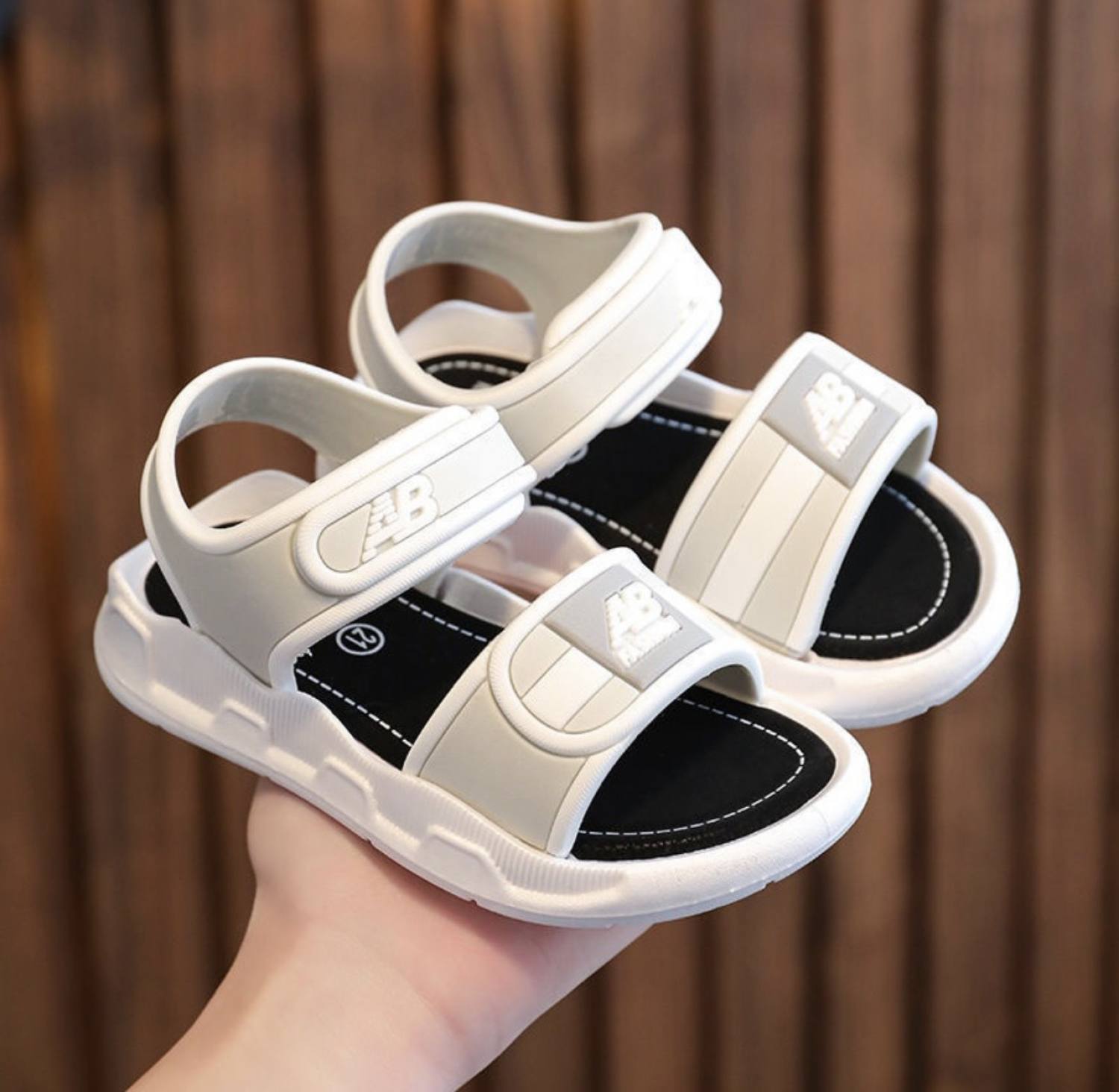 [Siêu Rẻ]Sandal New Balance  Cho bé trai bé gái mẫu mới - Dép Sandal Trẻ Em  Cho học sinh  đủ màu