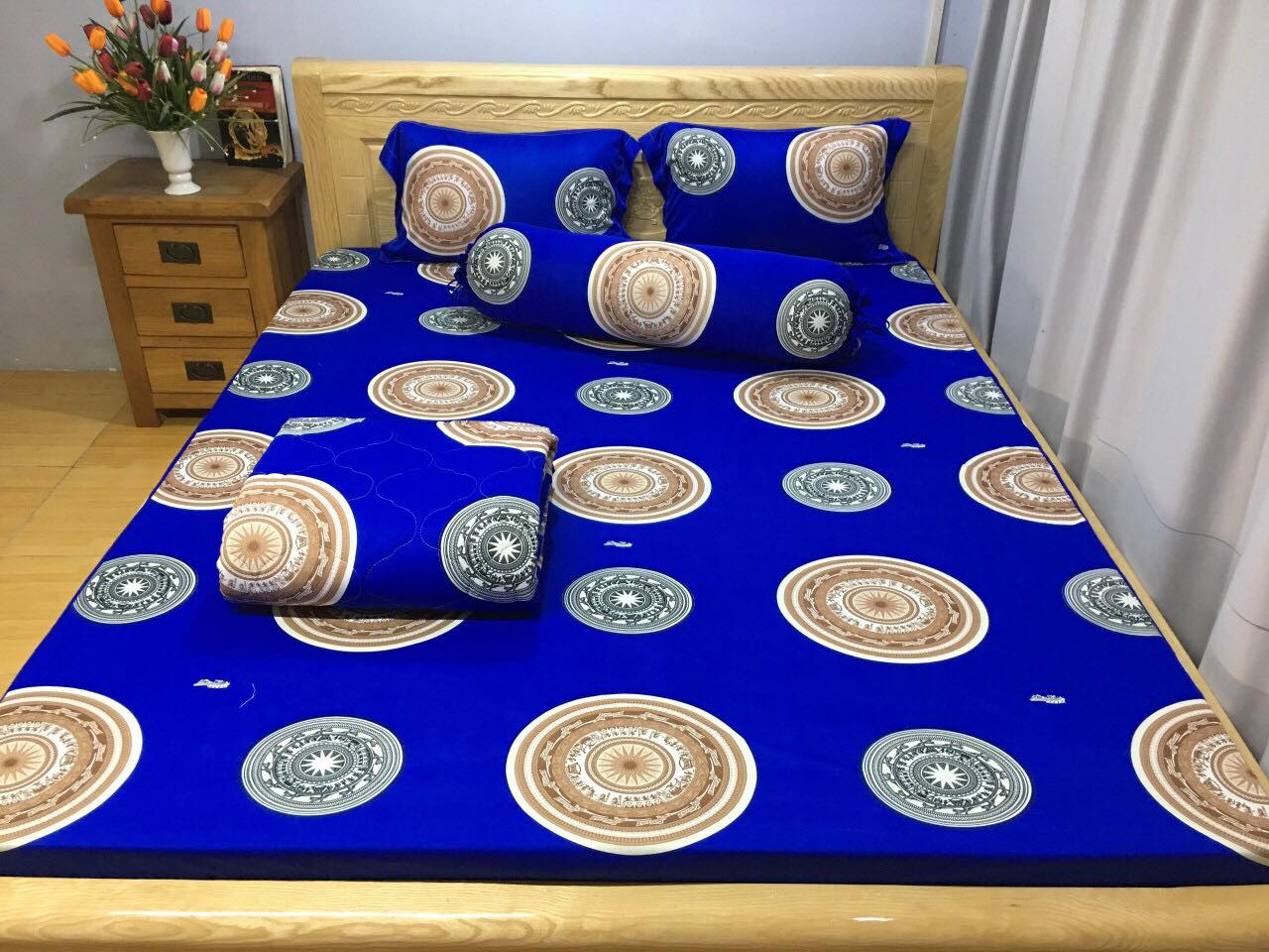 Bộ  ga giường - drap thun mẫu trống đồng (( 1 ga nệm, 2 vỏ gối nằm, 1 vỏ gối ôm)