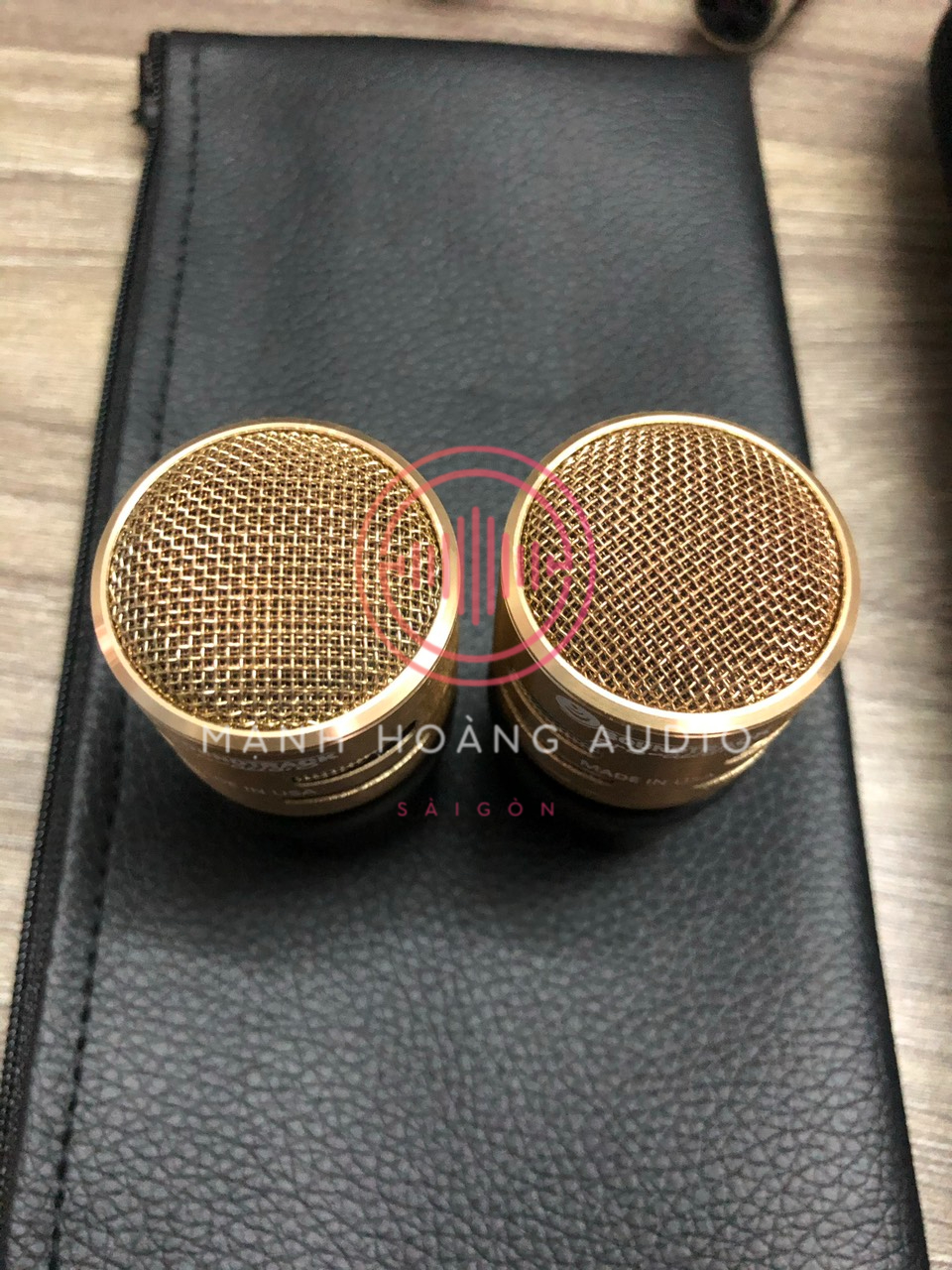Củ micro pro700 với thiết kế col neo - mạnh hoàng audio