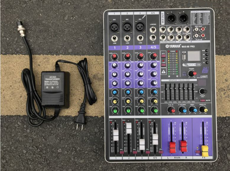 Mixer audio p.r.o max 68. chuyên dùng cho phòng trà, mini bar, pubs, show, ích hợp effect cực với 99 hiệu ứng reverb, cục đẩy công suất lớn, phần mềm hiện đại, cưc bay và mượt,sử dụng usb và bluetooth,chống hú tuyệt bộ mixer yamaha max 68