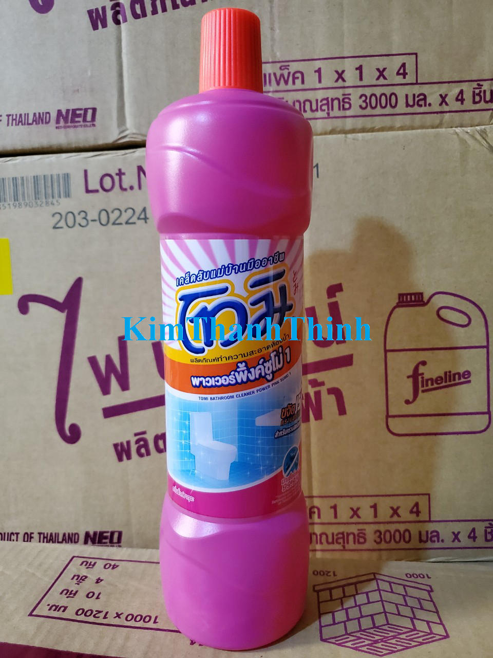 Tẩy bồn cầu và vệ sinh nhà tắm sumo tomi 850ml-màu hồng- hàng thái lan