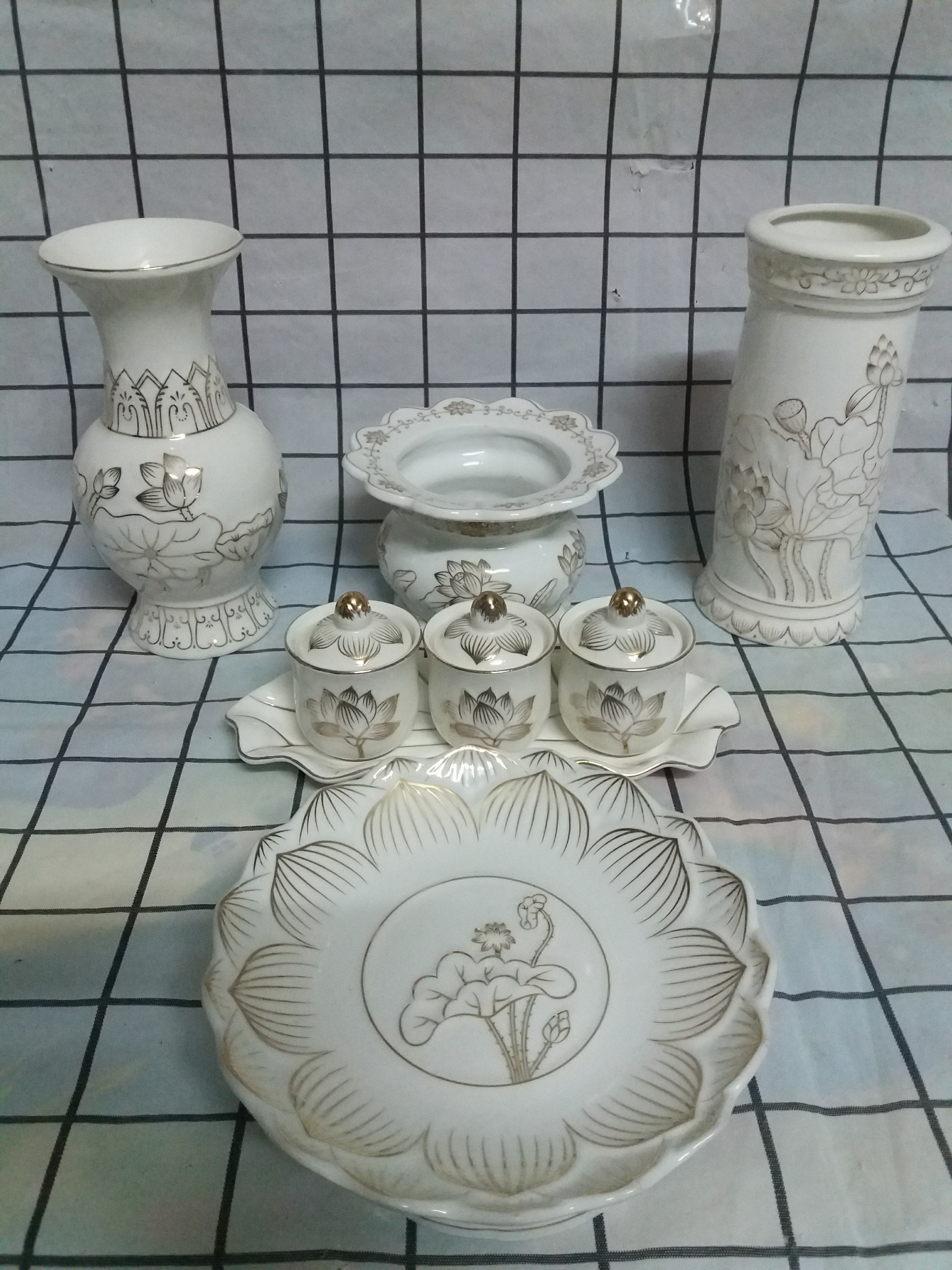 Combo thờ cúng bạch ngọc hứng tàn size nhỏ