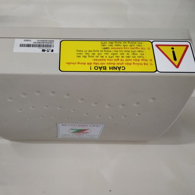 Bộ lưu điện ups santak offline tg500