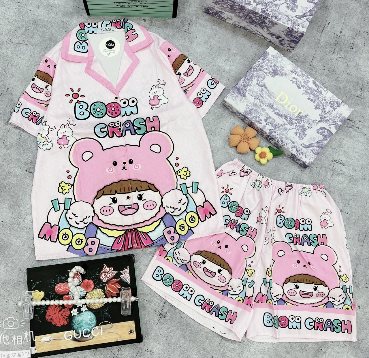 Đồ Bộ Pijama Đùi Lụa Xước 3D Cao Cấp , Thiết Kế Hot DBJ10302