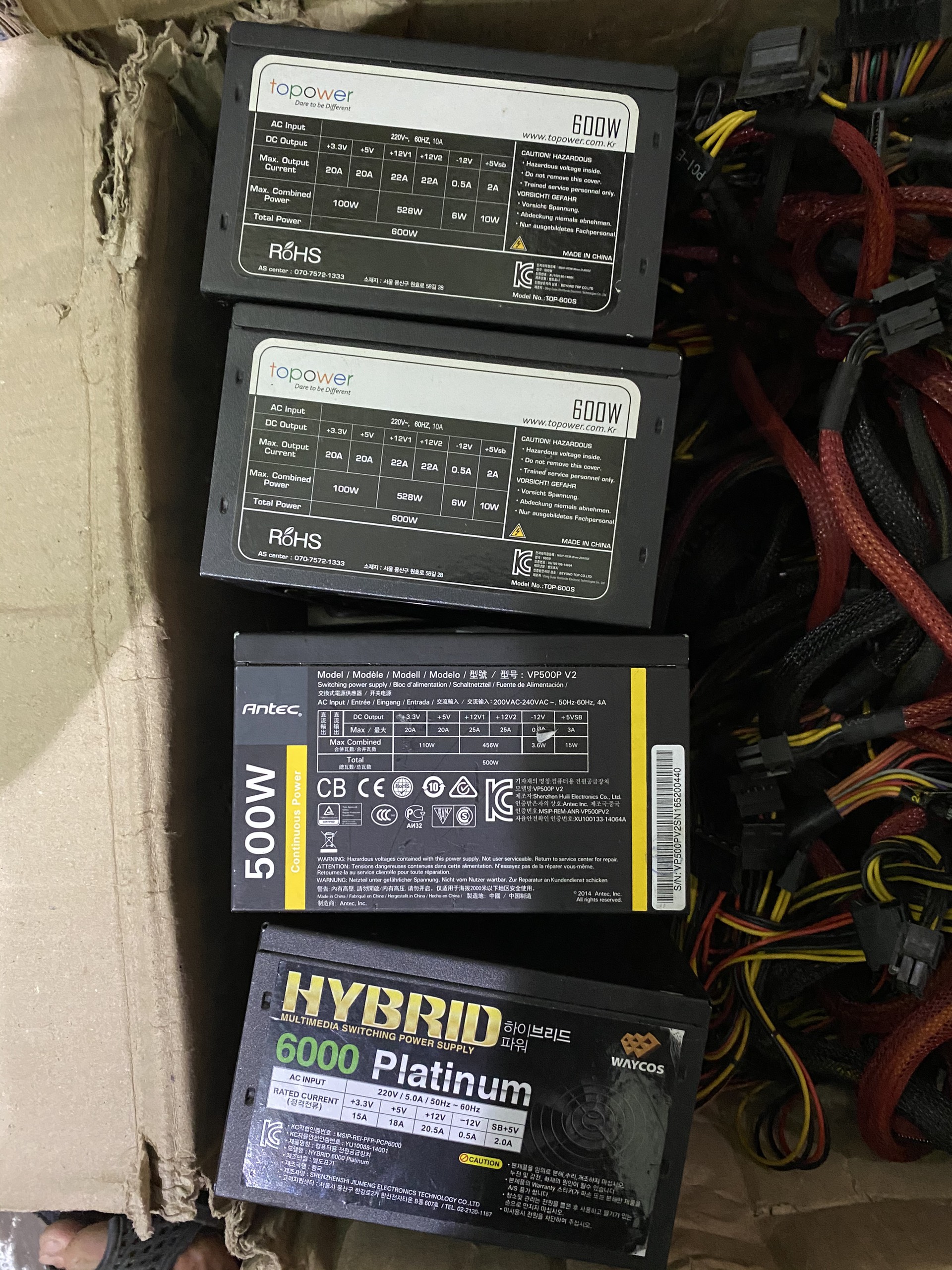 Nguồn công suất thực 500w giá rẻ có chân 8pin, 6pin dây dài lắp máy khủng chạy 24/24h