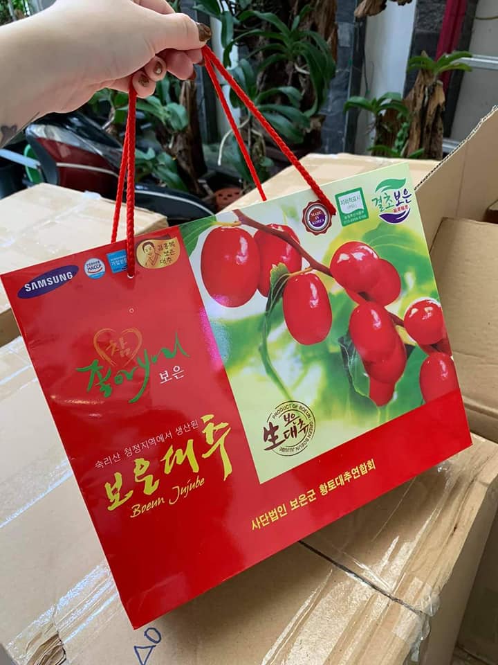 Táo đỏ hàn quốc hộp 1kg.