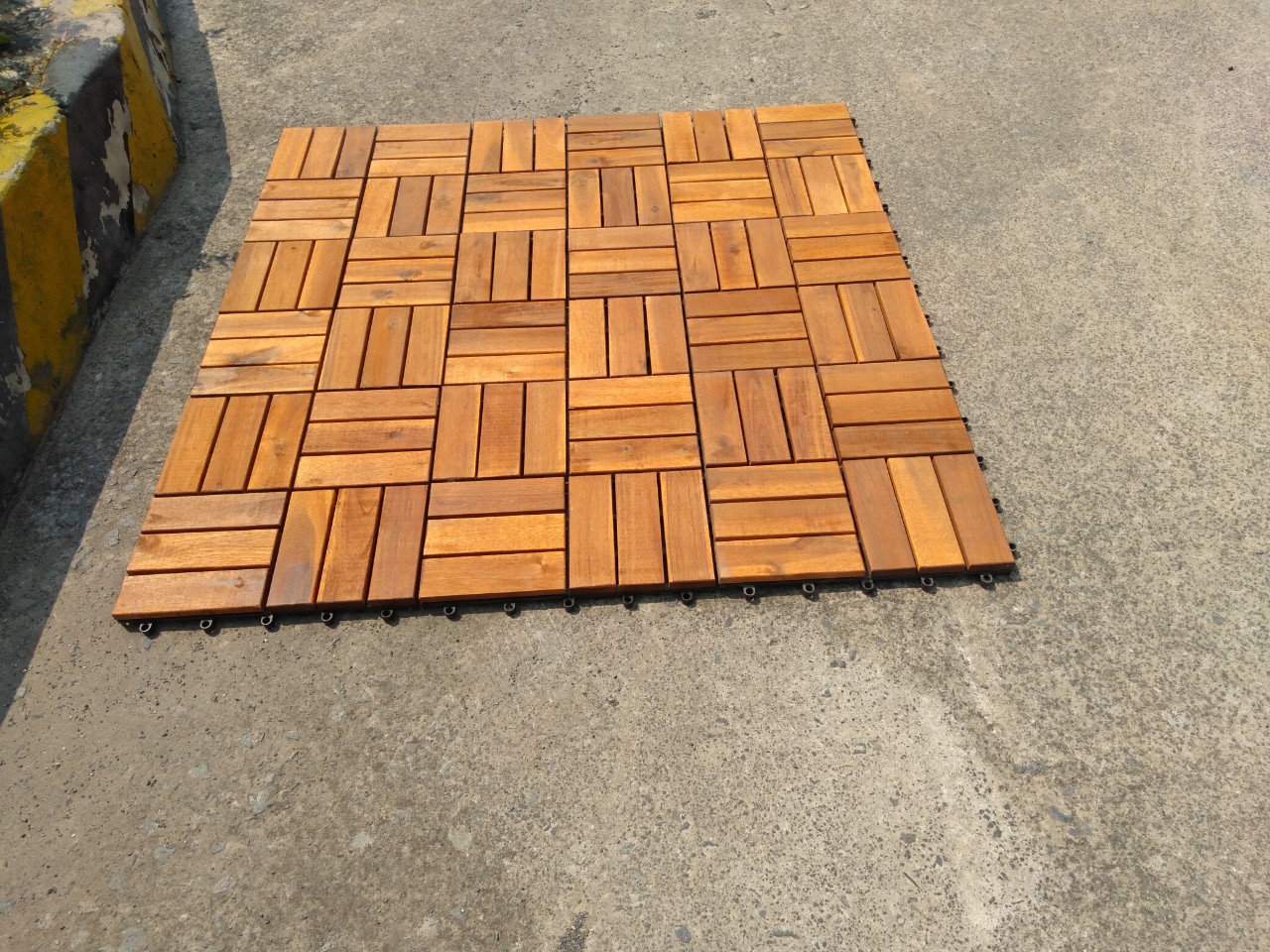 A9 Furni - Vỉ gỗ lót sàn 12 nan gỗ tràm dễ lắp, dùng lót phòng khách ,spa, sân thượng, ban công, chống trơn