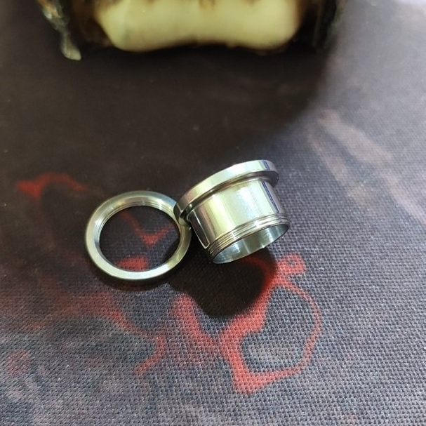 Khuyên nong tai size 16mm màu Bạc vành dày