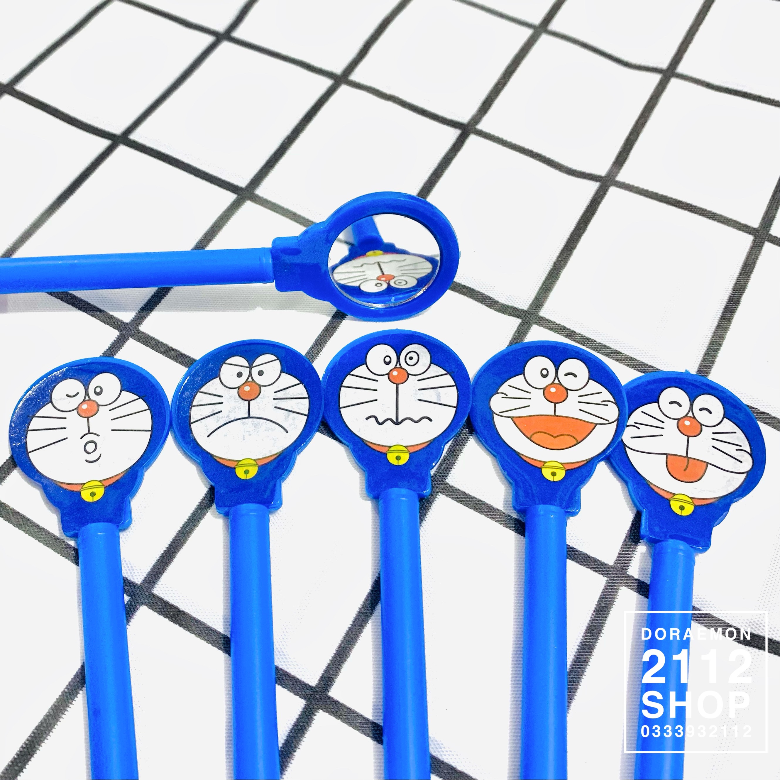 Bút mực dễ thương Doraemon có gương - mực nước màu đen