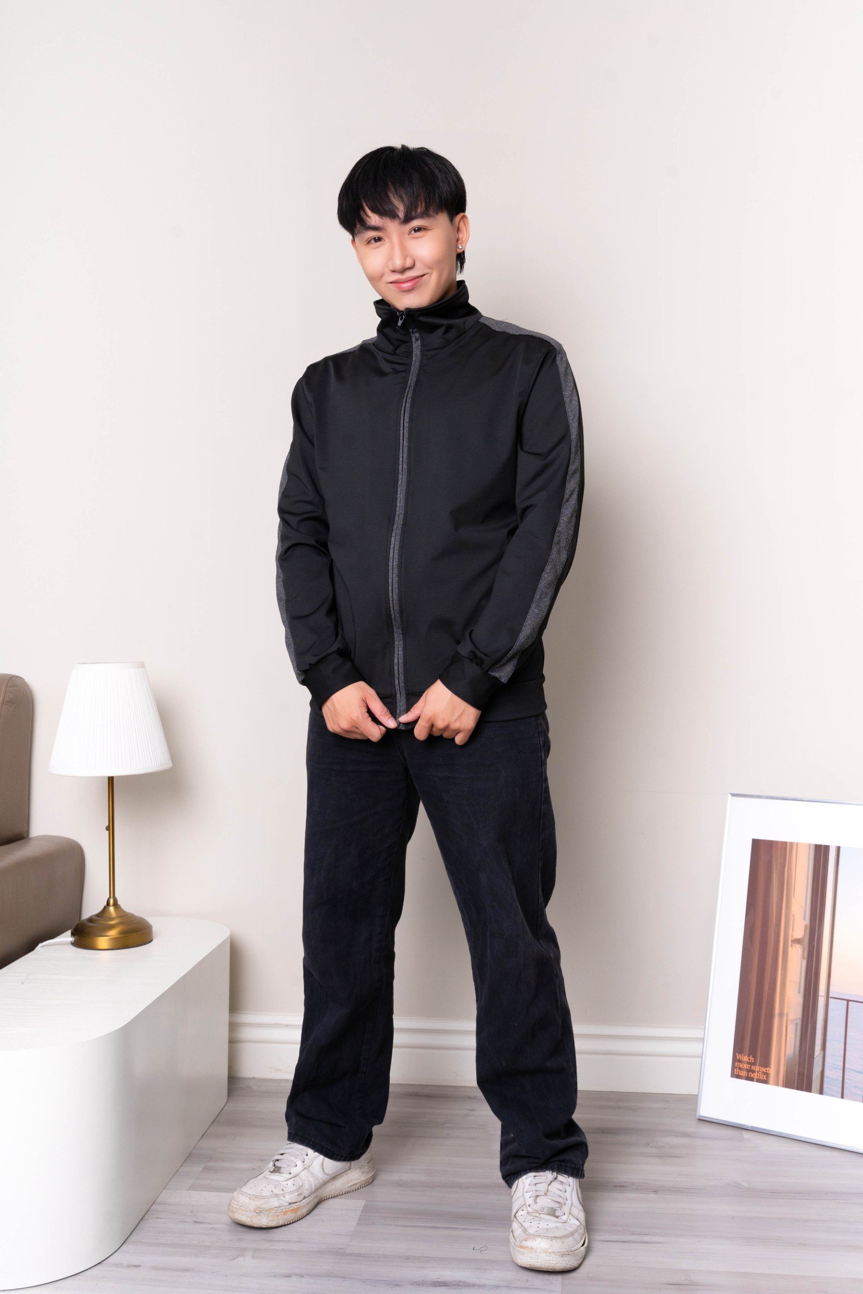 Áo khoác nam thể thao sport 1 màu đen xám CAPMAN phom regular fit