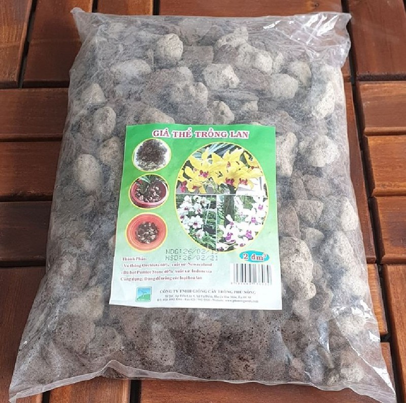 Giá thể trồng lan cây hoa kiểng vỏ thông đá bọt - túi 2dm3 - sthg