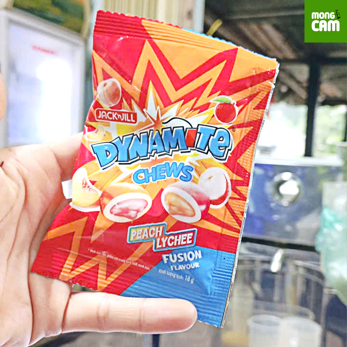( Dây 20 gói ) Kẹo Nhai DyNaMite Hương ĐÀO VẢI gói 18g