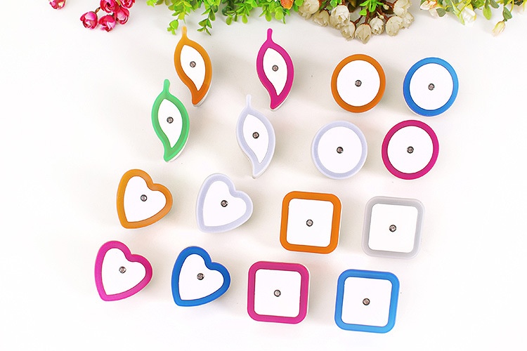 [HCM]Đèn ngủ cảm ứng - tự động sáng khi trời tối. Đèn led cảm ứng là sản phẩm công nghệ mới đèn chỉ tự động phát sáng khi trời tối.